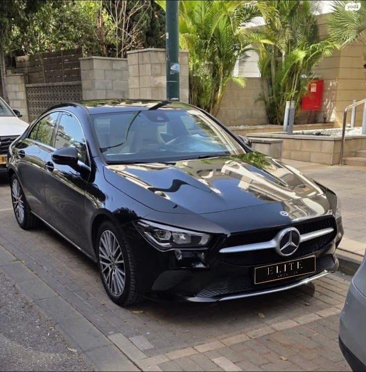 Mercedes CLA 180