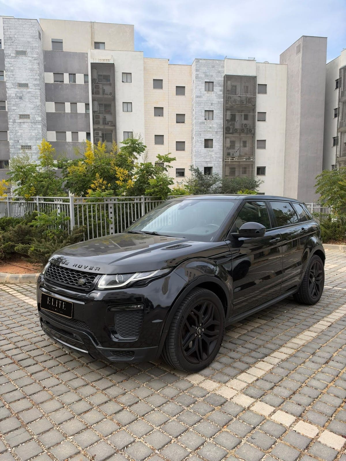 Range Rover Evoque Black
